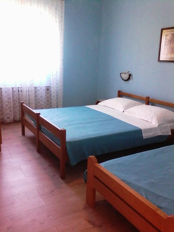 ביוגראד נה מורו Apartments Angela מראה חיצוני תמונה