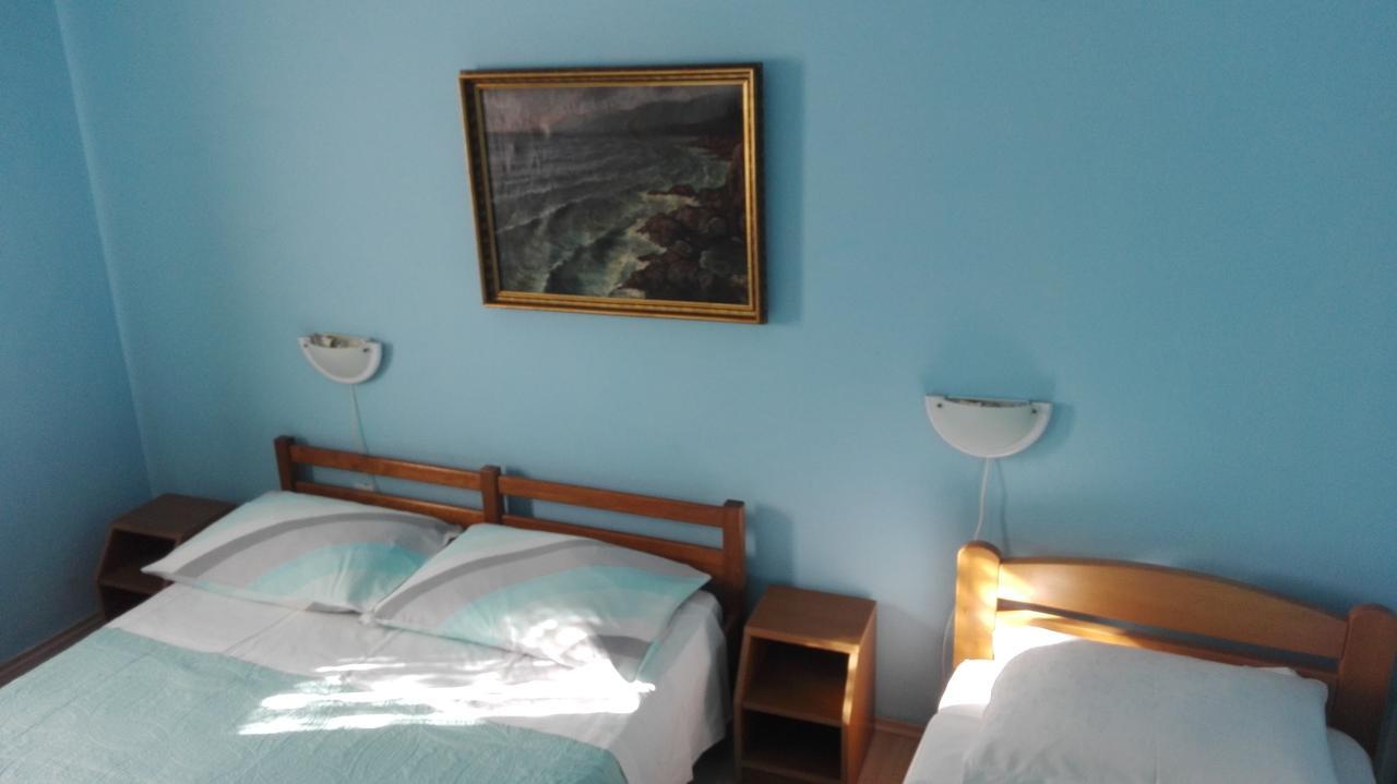 ביוגראד נה מורו Apartments Angela מראה חיצוני תמונה